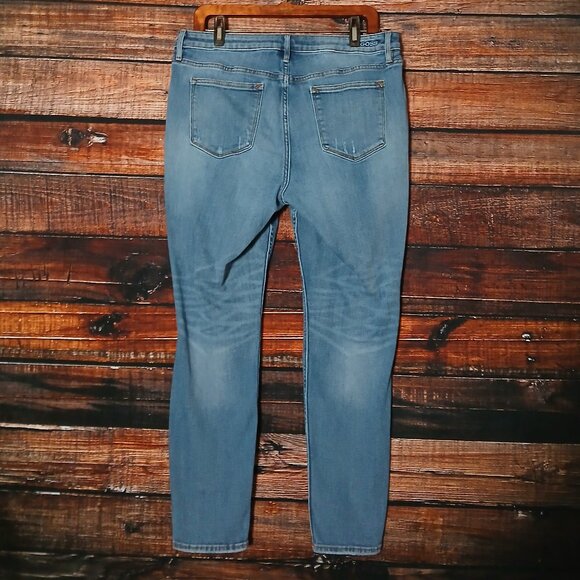 Vigoss Jeans Size 14 Jagger Skinny Distressed Blue Denim Stretch Mid Rise - Picture 3 of 10